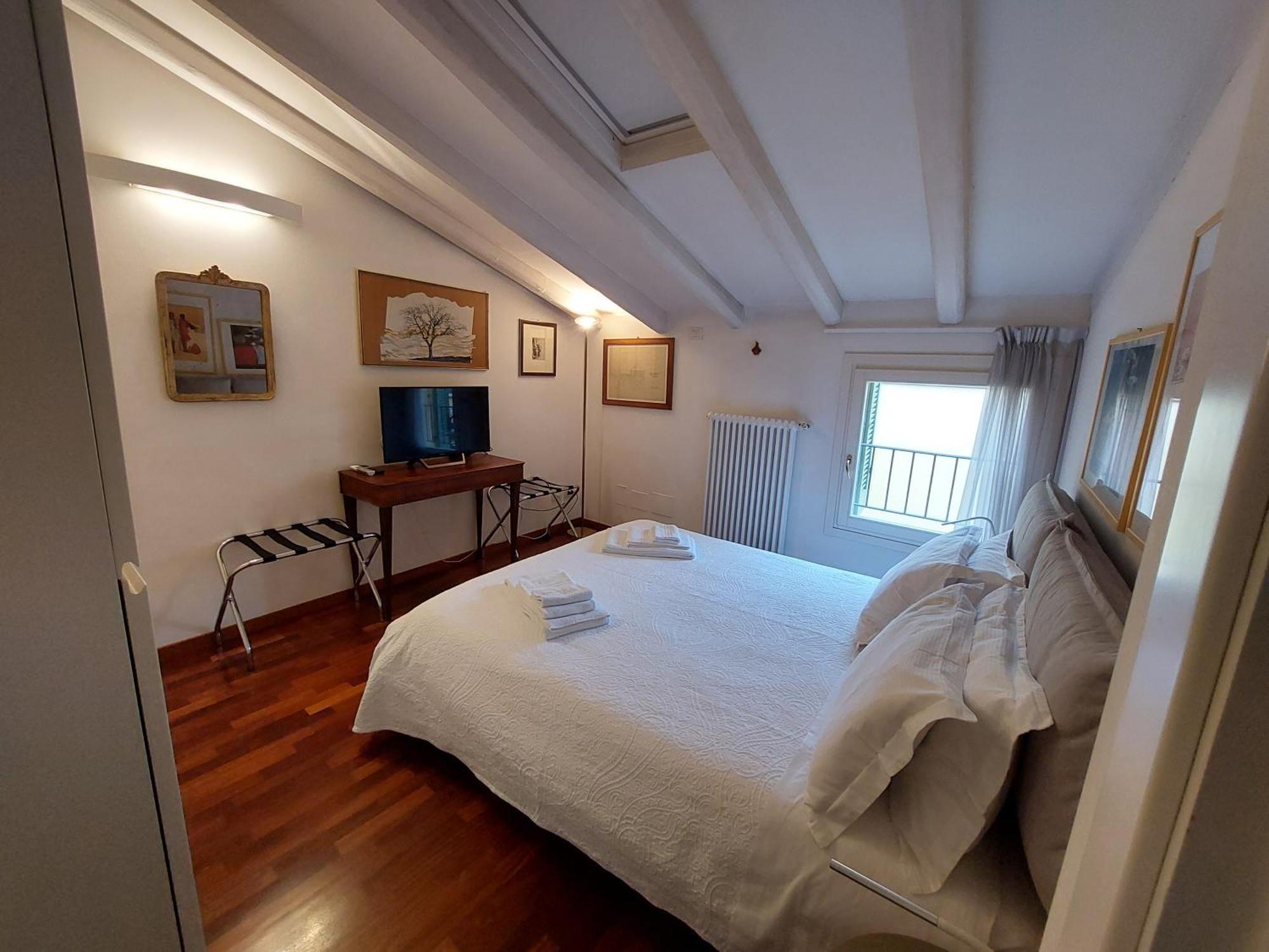 B&B Griffoni 7 โบโลญญา ภายนอก รูปภาพ
