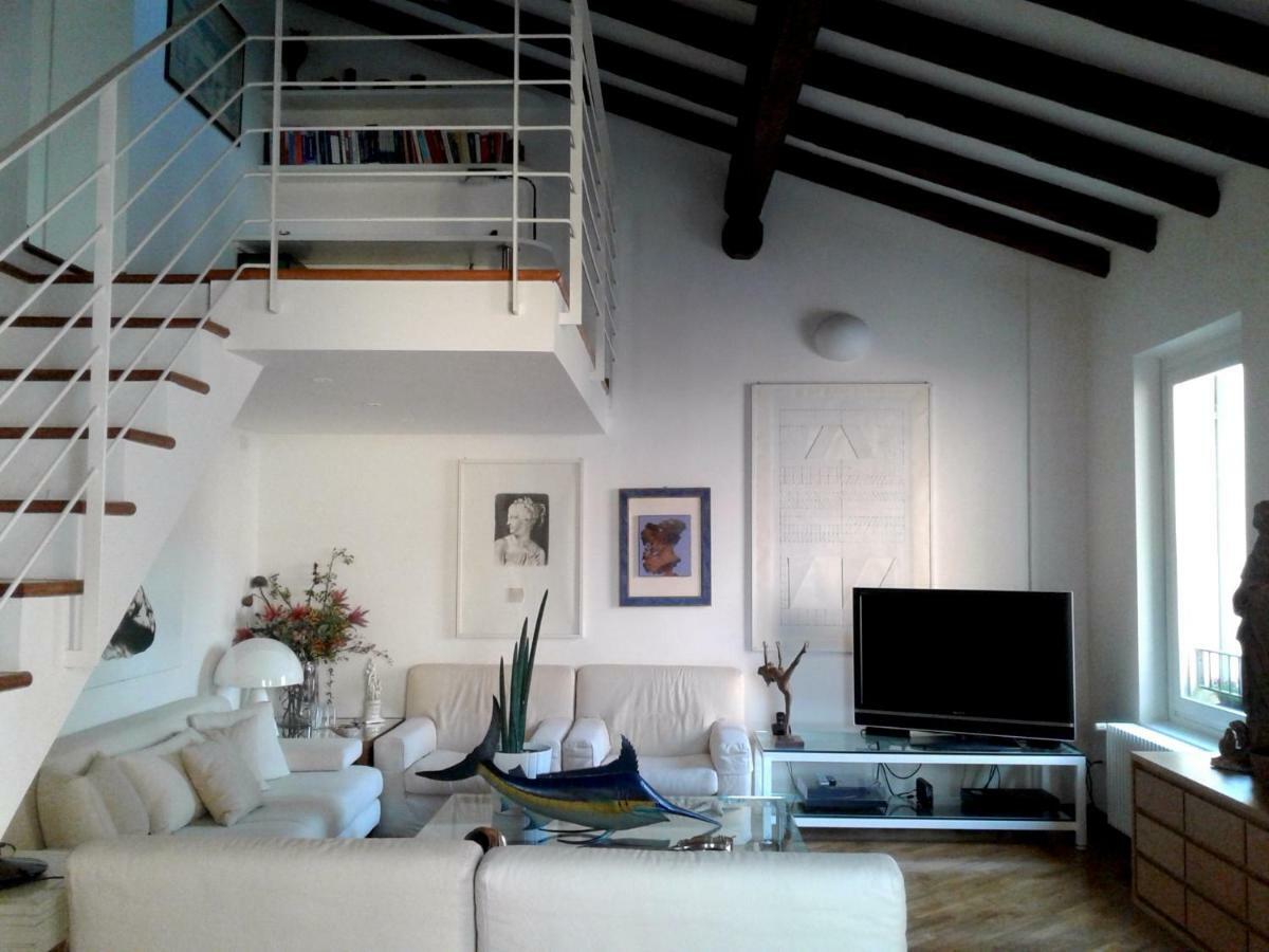 B&B Griffoni 7 โบโลญญา ภายนอก รูปภาพ