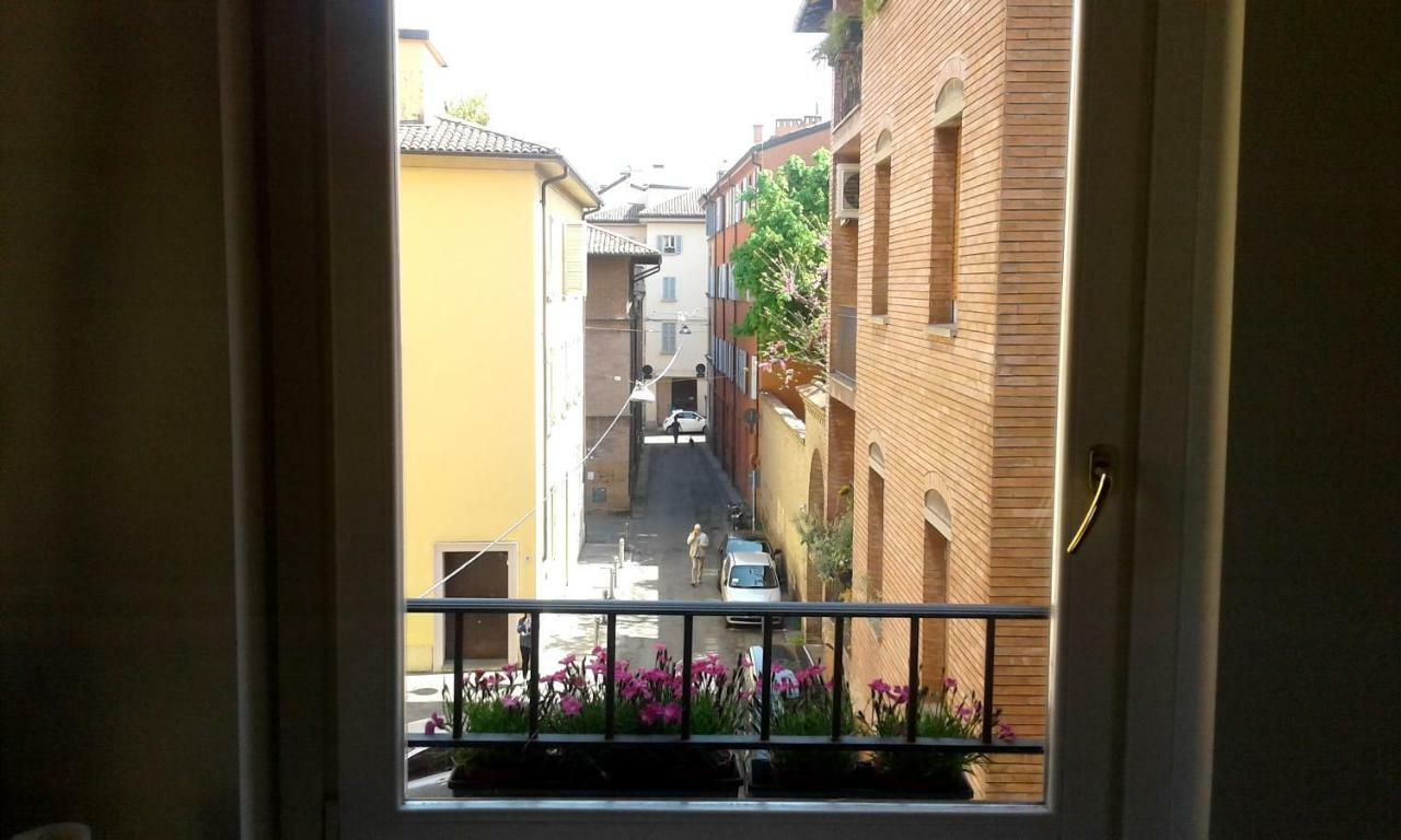 B&B Griffoni 7 โบโลญญา ภายนอก รูปภาพ