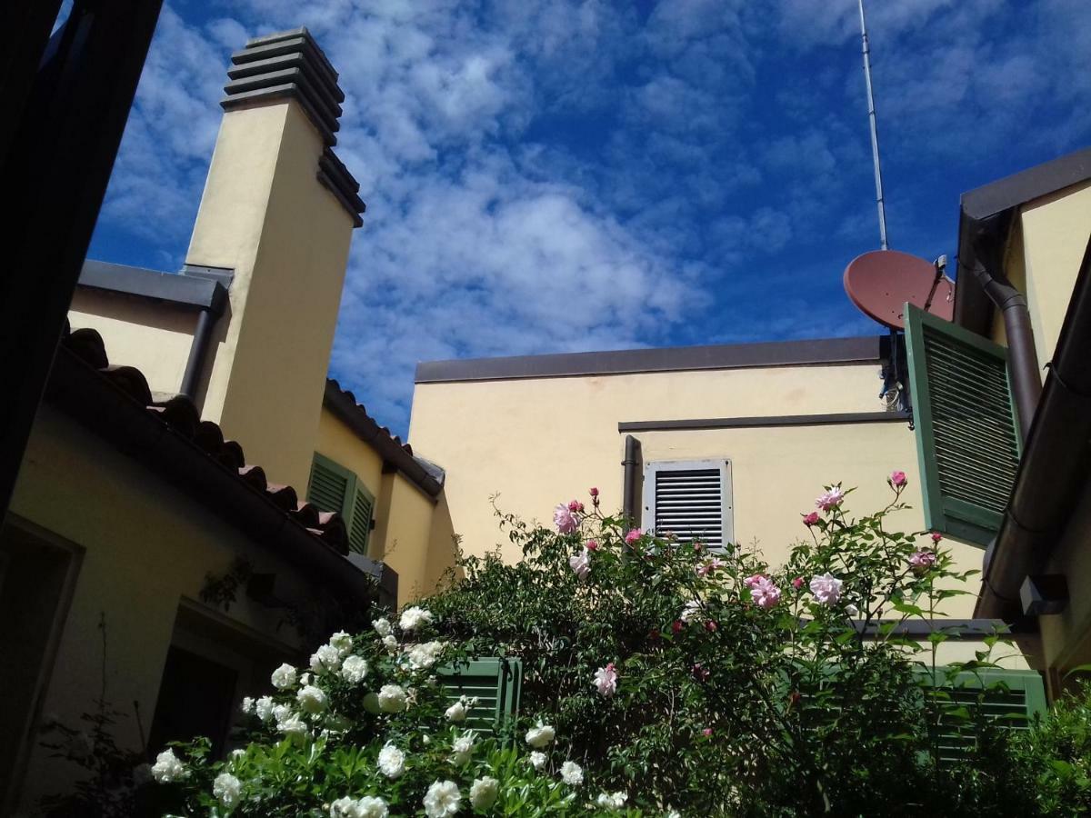 B&B Griffoni 7 โบโลญญา ภายนอก รูปภาพ